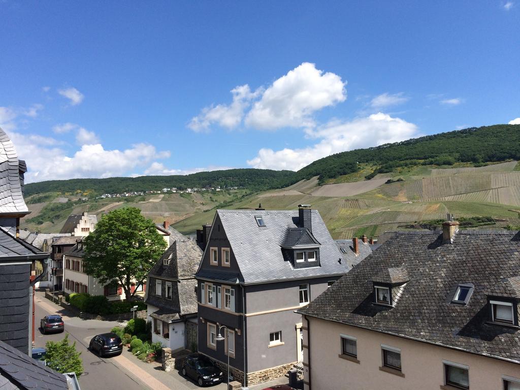 Ferienwohnungen Perlina Karpat Bernkastel-Kues Zimmer foto